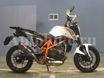    KTM Duke 690 2014  1